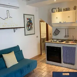Romantico Bilocale In Centro Storico Di Appartamento