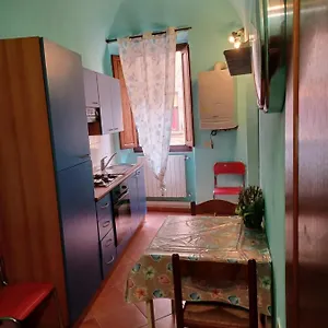 Via Delle Prigioni,17 Appartamento