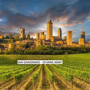Lacollinatuscany Between San Gimignano&volterra Casa vacanze